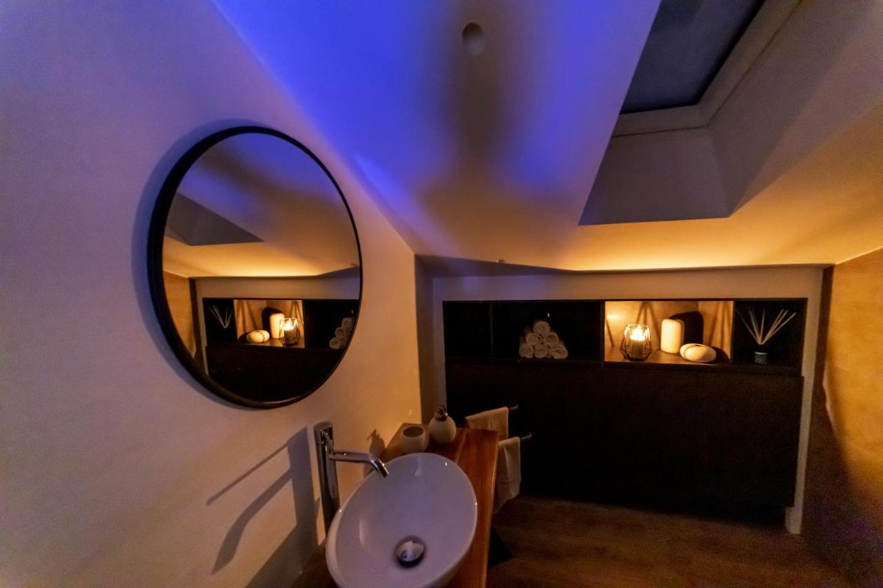 Panoramic Penthouse In The Historical Center Leilighet Domodossola Eksteriør bilde